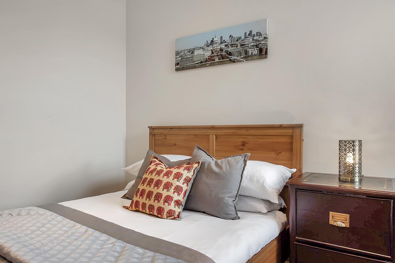 Finding My Palace Guest House In Tooting Mitcham Εξωτερικό φωτογραφία