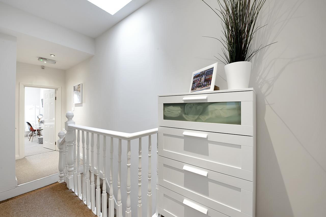 Finding My Palace Guest House In Tooting Mitcham Εξωτερικό φωτογραφία